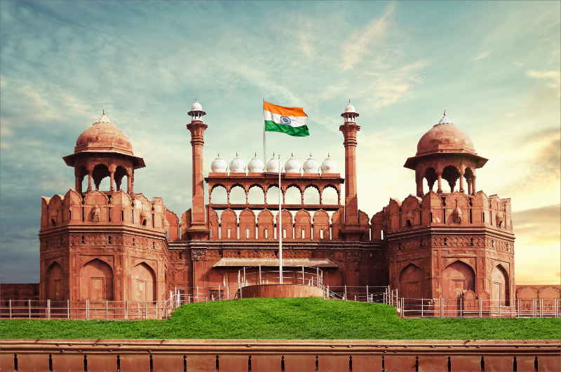 FORTS & PLACES OF INDIA インドの城跡と宮殿 FORTS & PLACES OF INDIA インドの城跡と宮殿 - メルカリ